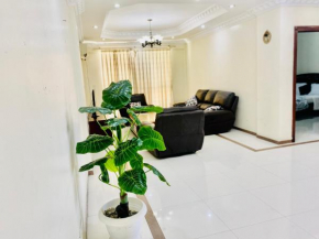 Crown_Apartment